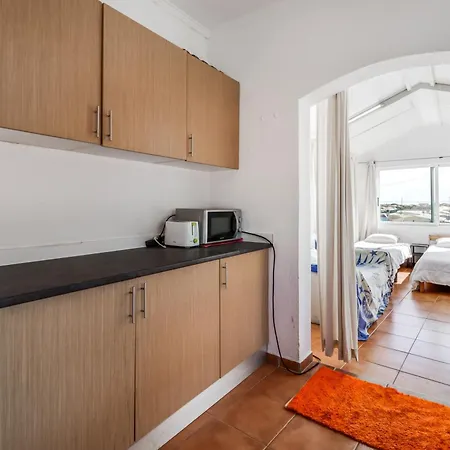 Saude House Apartmán *